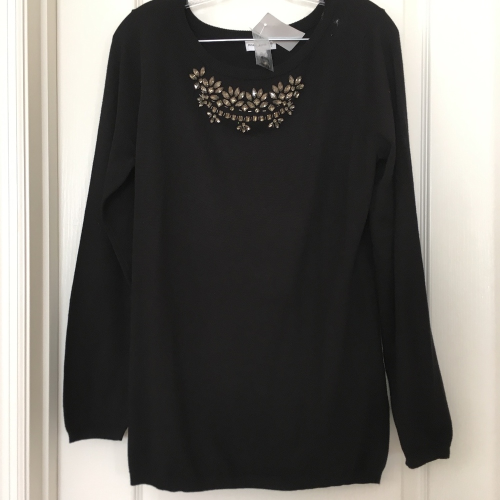 NWT Susan Graver Jewel Embellished sweater top, medium women’s